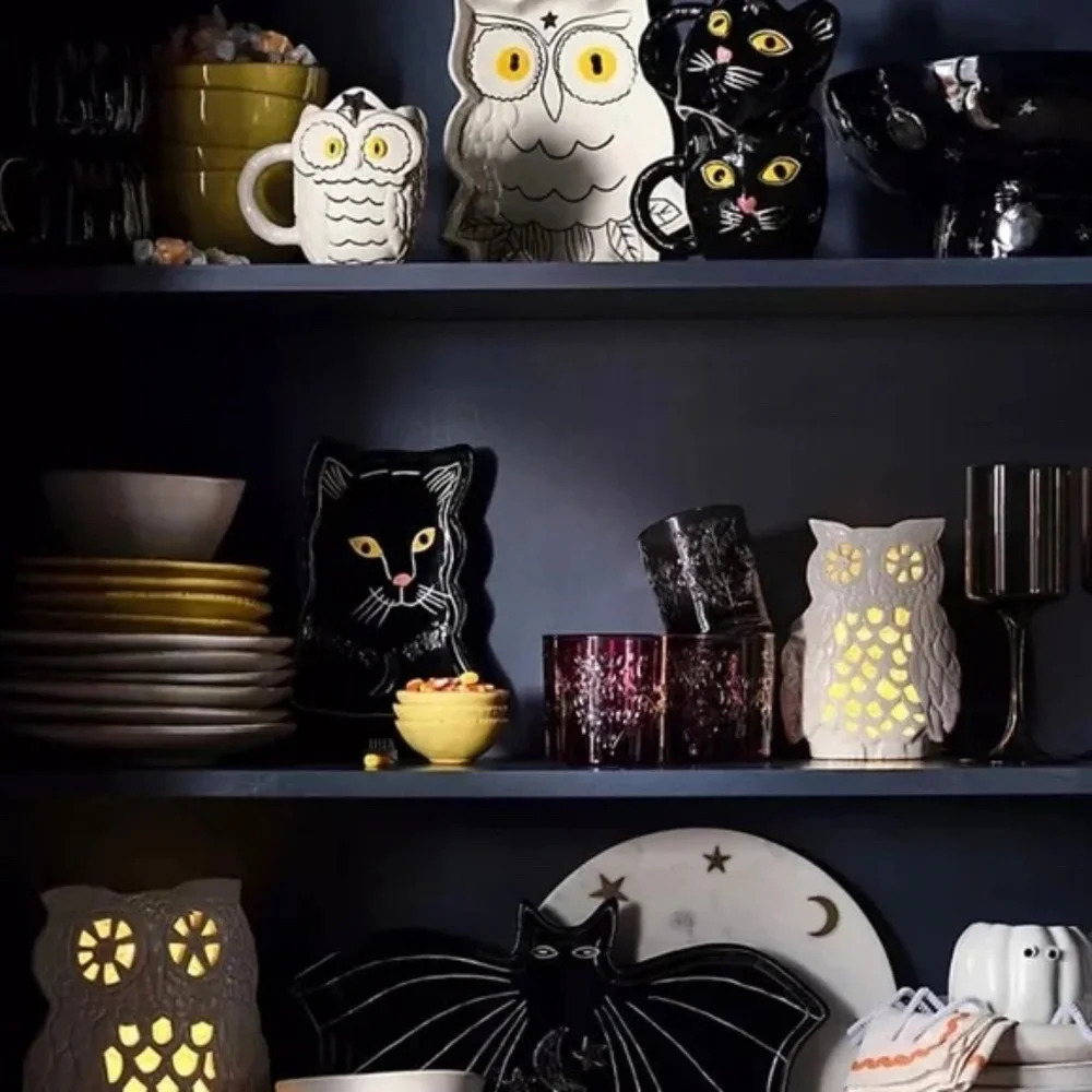 NWT Anthropologie Francesca Kaye | Halloween Magic Canape Plate  Black Cat - Picture 2 of 2